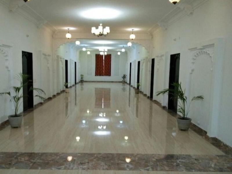 Tej Mahal Palace Bandikui Экстерьер фото